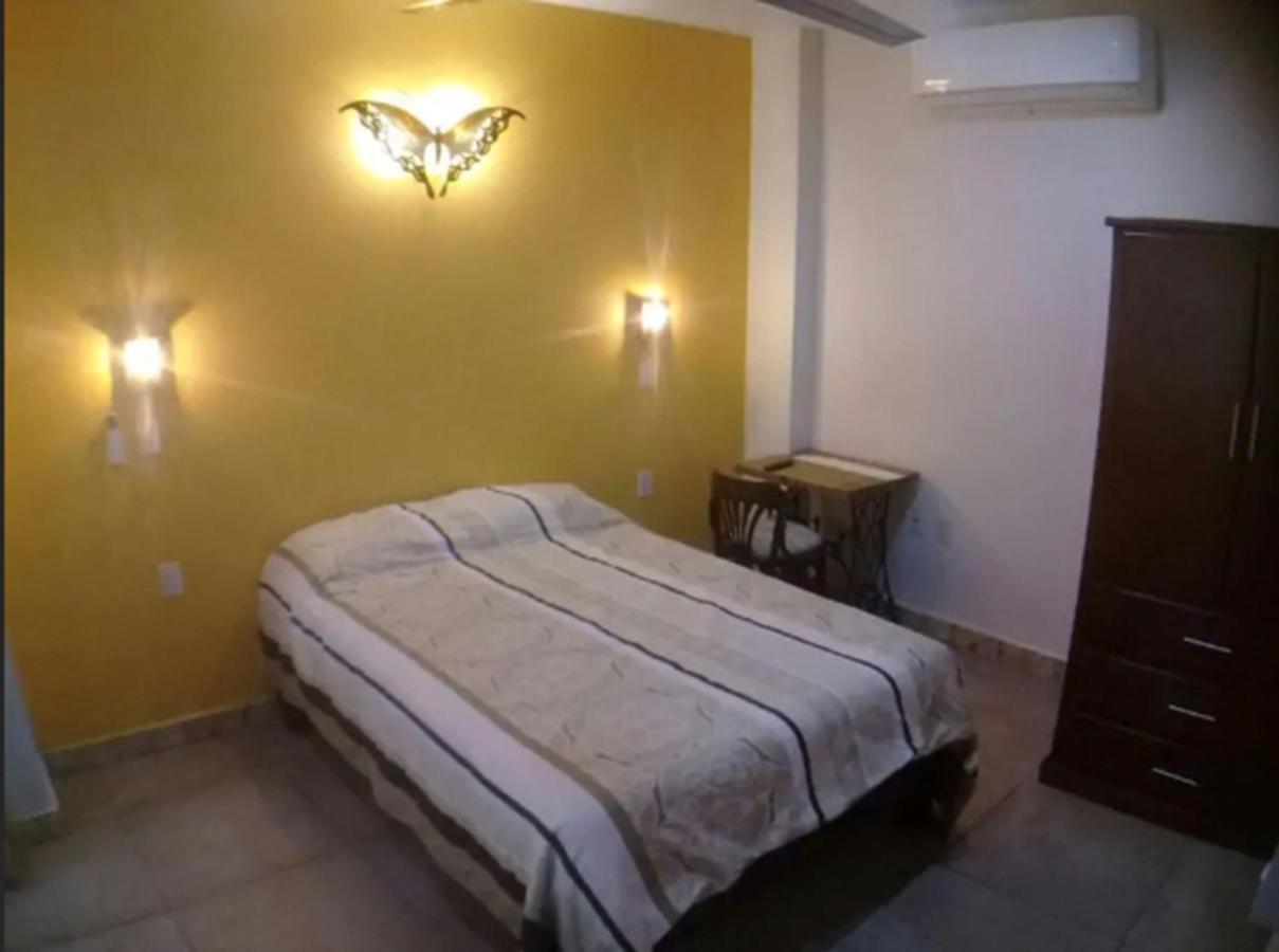Aguacate Suites Mazatlán Eksteriør billede