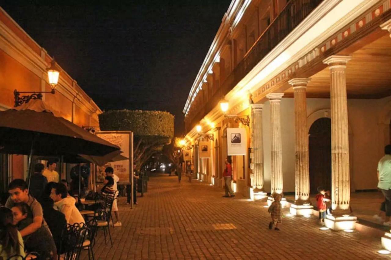 Aguacate Suites Mazatlán Eksteriør billede