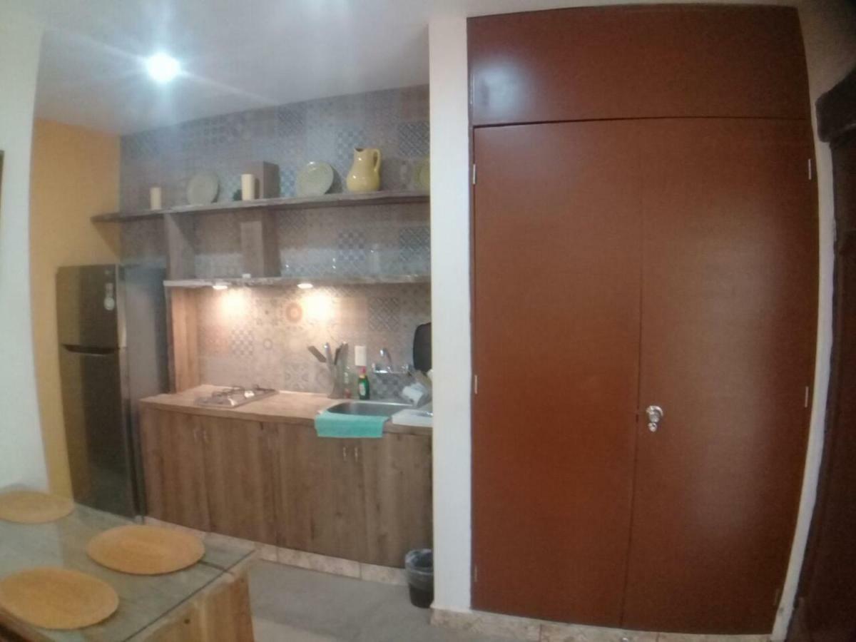 Aguacate Suites Mazatlán Eksteriør billede